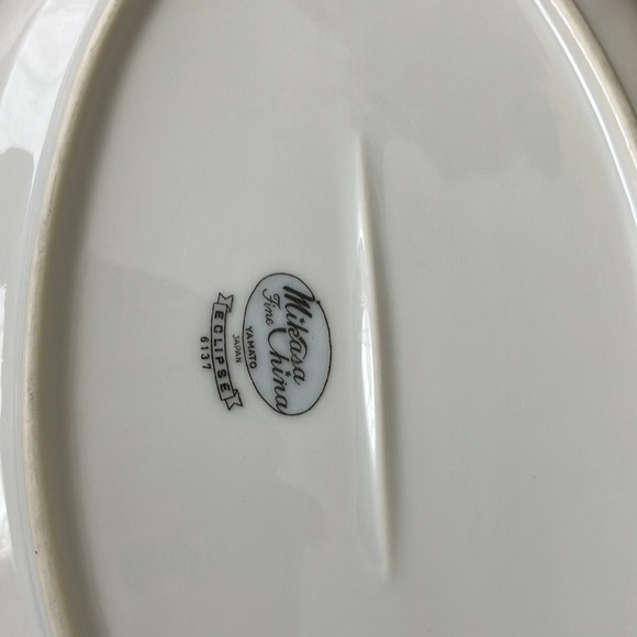 VINTAGE MIKASA 6137 GRAVY BOAT HANDLED WITH UNDER PLATE PLATINUM TRIM RARE ITEM - Picture 8 of 15